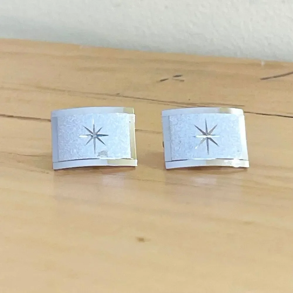 2 Pair Vtg Cufflinks (1) SWANK Rhinestone Silver Tone Jewelry Accessories